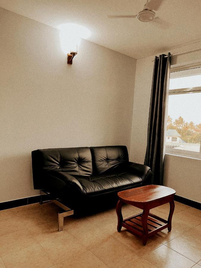 Haika Home Lodge Dar es Salaam Bagian luar foto
