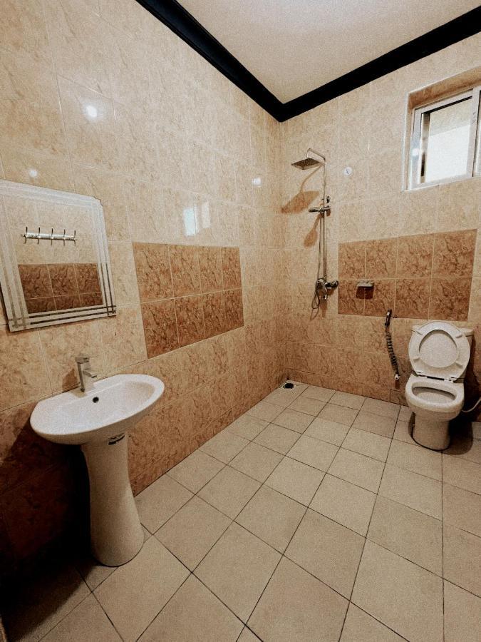 Haika Home Lodge Dar es Salaam Bagian luar foto