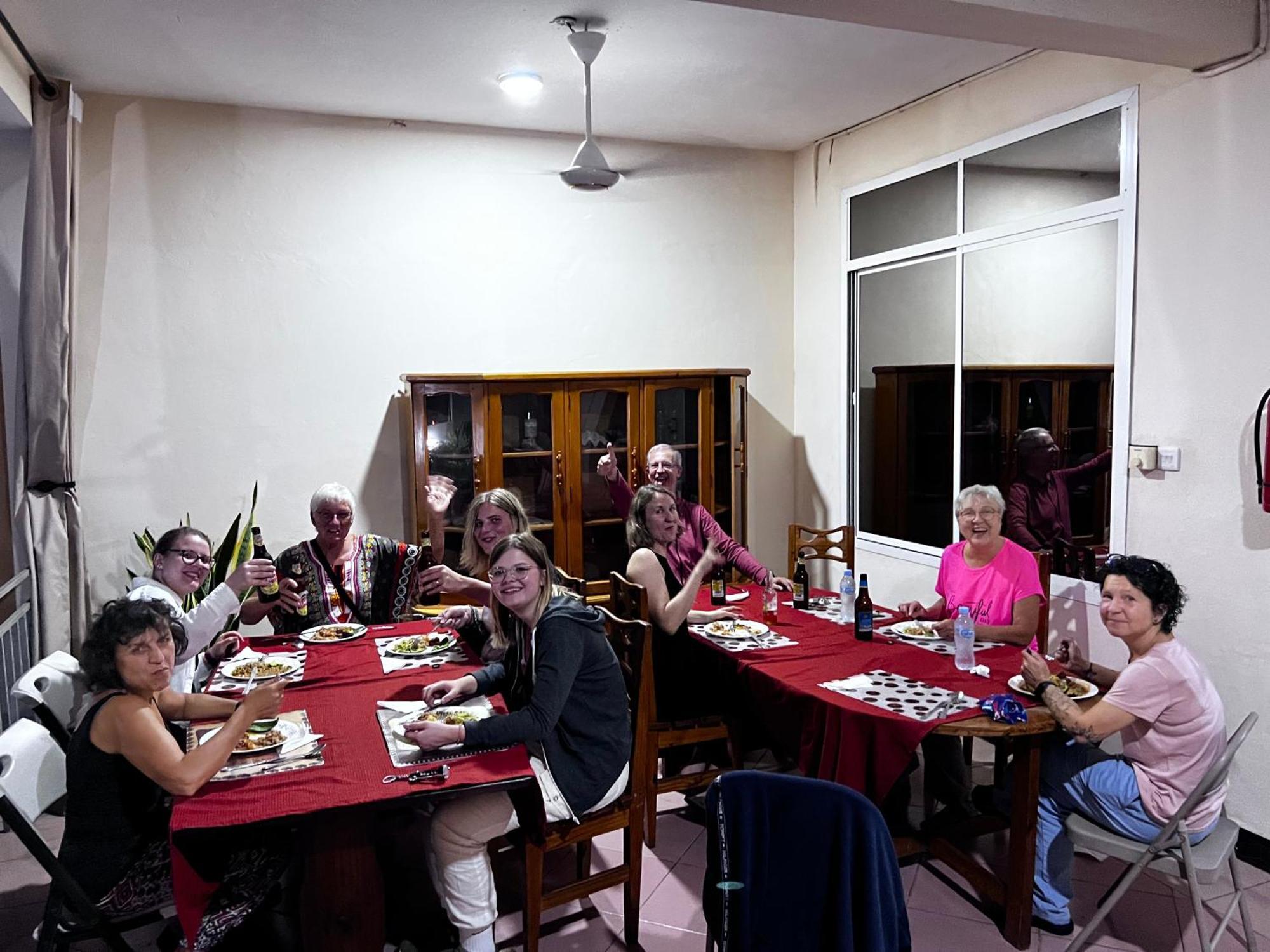 Haika Home Lodge Dar es Salaam Bagian luar foto